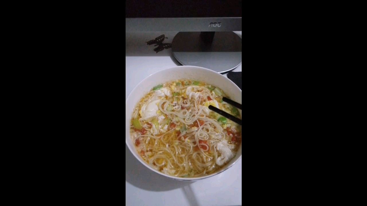 饿了,来个挂面条
